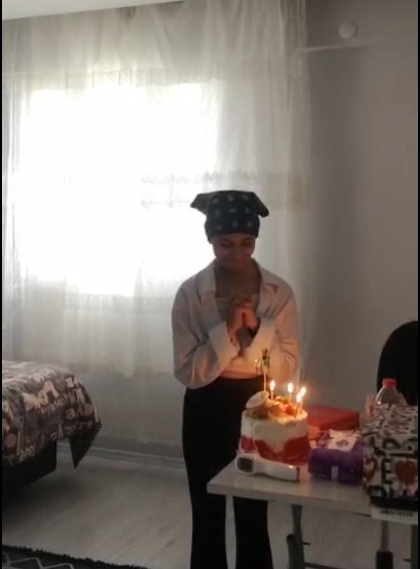 Genel Başkanımız Sayın Bedri YALÇIN, Torbalı İlçe Emniyet Müdürü ile görüşerek lösemi hastası kardeşimize ziyaret gerçekleştirdi.